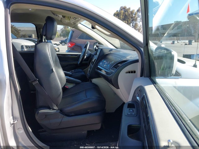 2012 Chrysler Town & Country Touring მანქანა იყიდება აუქციონზე, vin: 2C4RC1BG2CR423574, აუქციონის ნომერი: 46350857