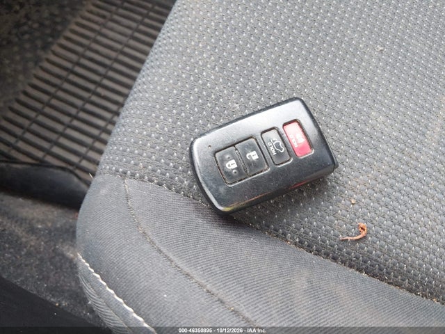 46350895 :رقم المزاد ، 2T3RFREV9JW834196 vin ، 2018 Toyota Rav4 Xle مزاد بيع