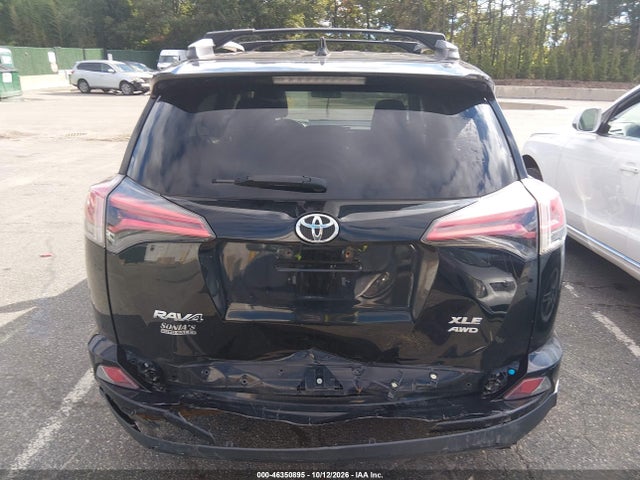 46350895 :رقم المزاد ، 2T3RFREV9JW834196 vin ، 2018 Toyota Rav4 Xle مزاد بيع