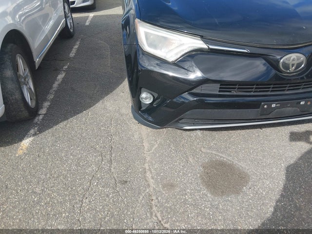 46350895 :رقم المزاد ، 2T3RFREV9JW834196 vin ، 2018 Toyota Rav4 Xle مزاد بيع