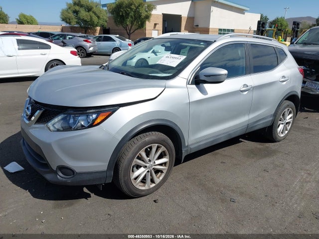 46350953 :رقم المزاد ، JN1BJ1CP7HW010458 vin ، 2017 Nissan Rogue Sport Sv مزاد بيع