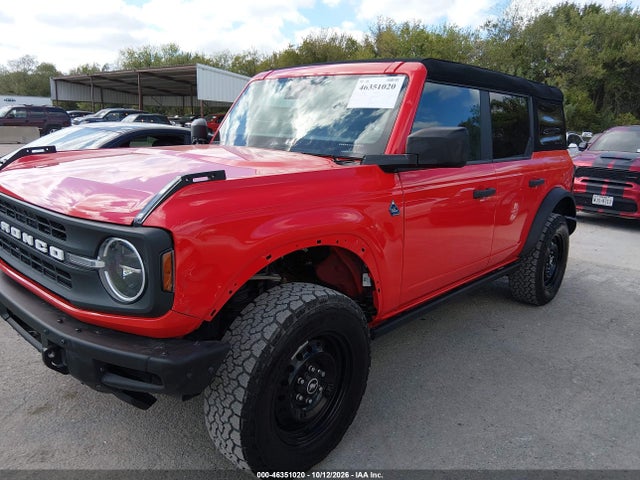 1FMEE5BP8NLA86609 Ford Bronco Black Diamond