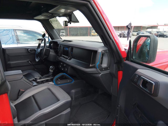 1FMEE5BP8NLA86609 Ford Bronco Black Diamond