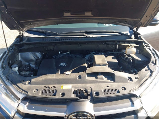 Aukcja sprzedaży 2019 Toyota Highlander Xle, vin: 5TDJZRFH8KS998281, numer aukcji: 46351080
