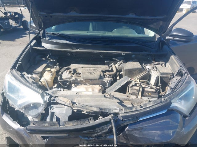 Toyota RAV4 LE 2017 2T3BFREV2HW598549 Image 10