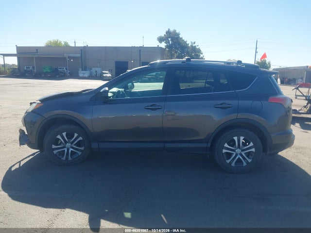 Toyota RAV4 LE 2017 2T3BFREV2HW598549 Image 15