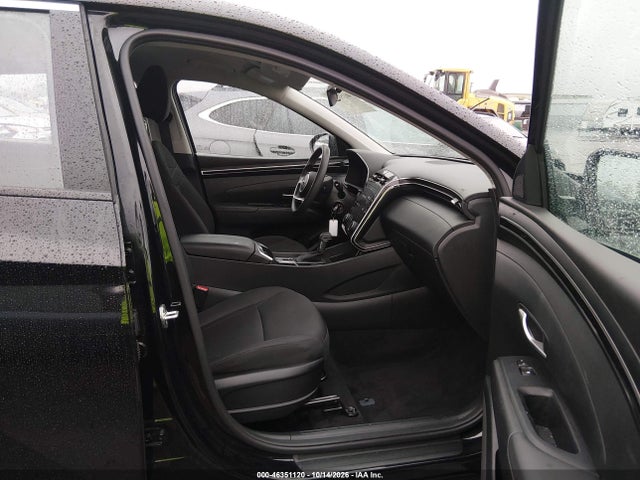 Продажа на аукционе авто 2022 Hyundai Tucson Se, vin: 5NMJACAE5NH092405, номер лота: 46351120