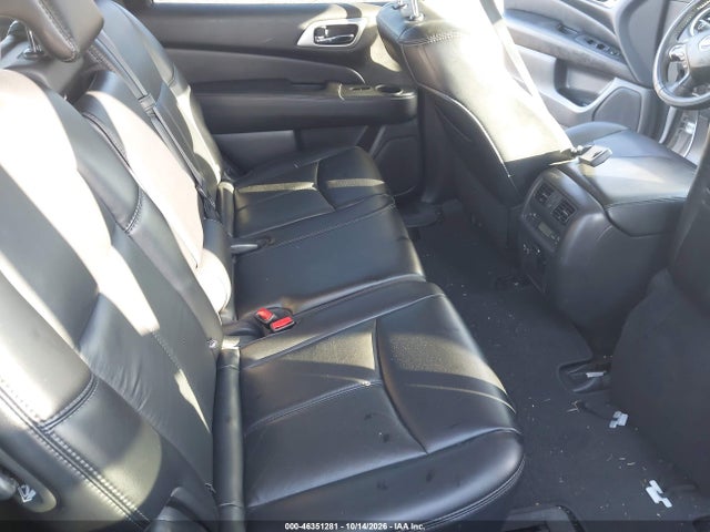 46351281 :رقم المزاد ، 5N1DR2MMXHC696694 vin ، 2017 Nissan Pathfinder Sl مزاد بيع