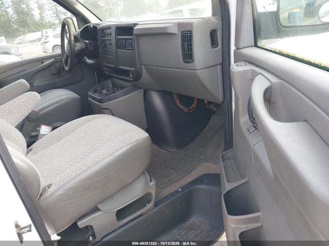 Продаж на аукціоні авто 2003 Chevrolet Express, vin: 1GAHG39U031210952, номер лоту: 46351353