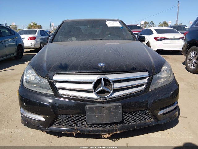 2012 Mercedes-benz C 250 Sport მანქანა იყიდება აუქციონზე, vin: WDDGF4HBXCA645446, აუქციონის ნომერი: 46351418