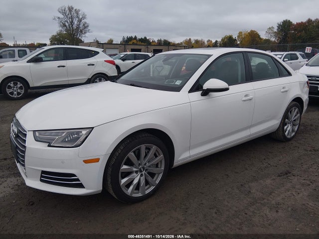 Продаж на аукціоні авто 2017 Audi A4 2.0t Premium, vin: WAUANAF4XHN009290, номер лоту: 46351491