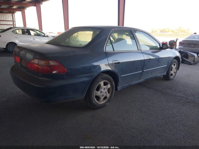 2000 Honda Accord 2.3 Ex მანქანა იყიდება აუქციონზე, vin: JHMCG6677YC023624, აუქციონის ნომერი: 46351628