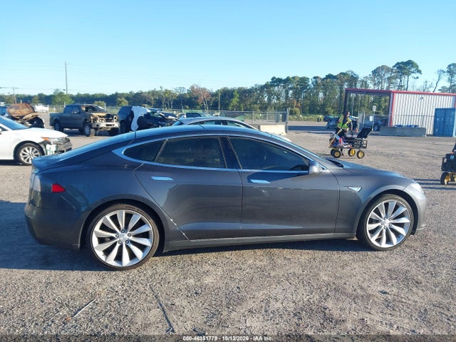 Продаж на аукціоні авто 2015 Tesla Model S 70d/85d/p85d, vin: 5YJSA1E21FF111057, номер лоту: 46351779