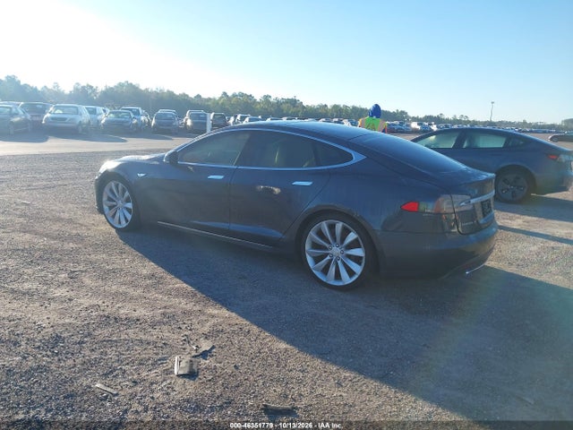 Продаж на аукціоні авто 2015 Tesla Model S 70d/85d/p85d, vin: 5YJSA1E21FF111057, номер лоту: 46351779