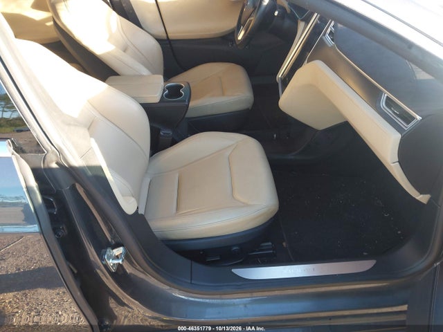 Продаж на аукціоні авто 2015 Tesla Model S 70d/85d/p85d, vin: 5YJSA1E21FF111057, номер лоту: 46351779