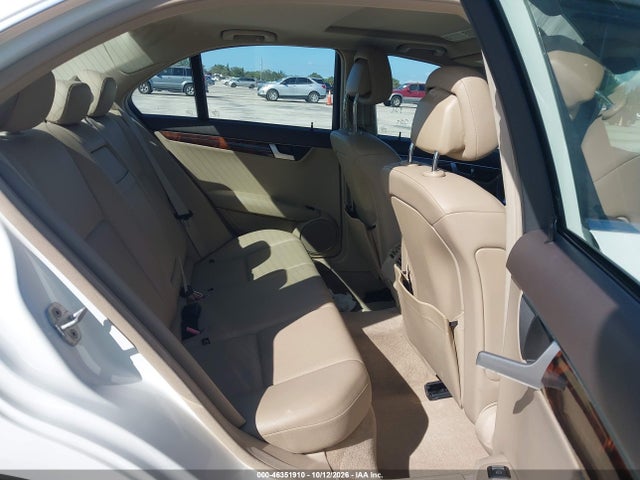 46351910 :رقم المزاد ، WDDGF4HB1DR266970 vin ، 2013 Mercedes-benz C 250 Sport مزاد بيع