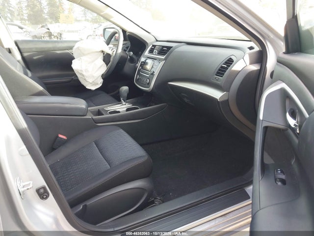 1N4AL3AP0GN352653 Nissan Altima 2.5/2.5 S/2.5 Sl/2.5 Sr/2.5 Sv