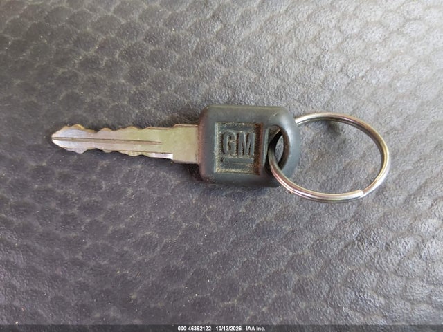 46352122 :رقم المزاد ، 1GCGC24R4WZ127896 vin ، 1998 Chevrolet C2500 Fleetside مزاد بيع