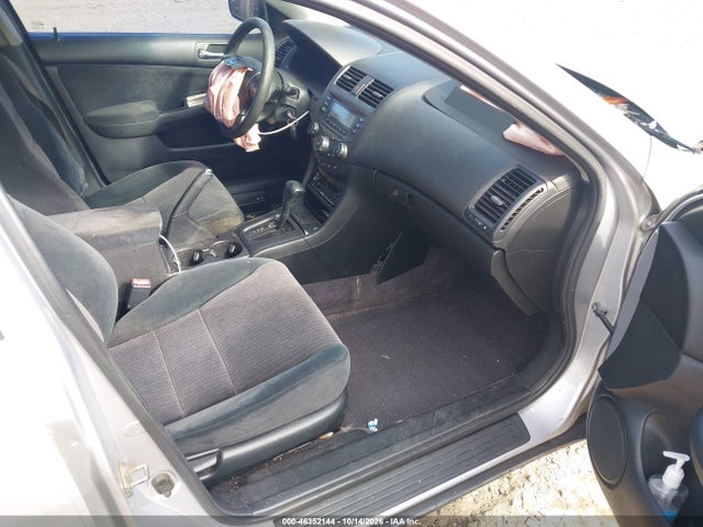 Продаж на аукціоні авто 2003 Honda Accord 2.4 Lx, vin: 1HGCM56373A090943, номер лоту: 46352144