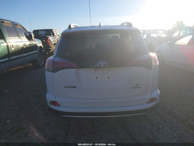 46352147 :رقم المزاد ، JTMJJREV6HD092665 vin ، 2017 Toyota Rav4 Hybrid Se مزاد بيع
