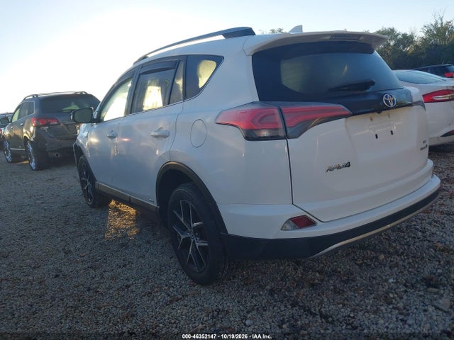 46352147 :رقم المزاد ، JTMJJREV6HD092665 vin ، 2017 Toyota Rav4 Hybrid Se مزاد بيع