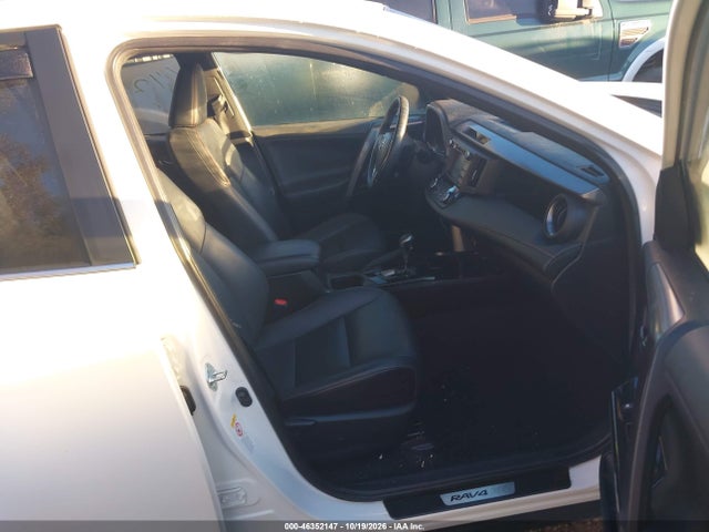 46352147 :رقم المزاد ، JTMJJREV6HD092665 vin ، 2017 Toyota Rav4 Hybrid Se مزاد بيع