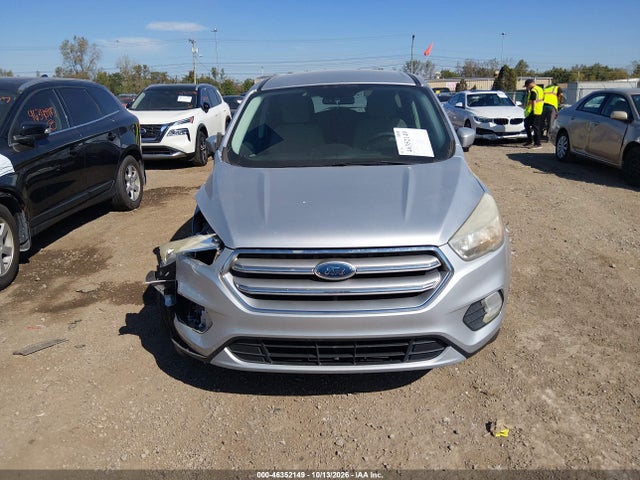 Продаж на аукціоні авто 2017 Ford Escape Se, vin: 1FMCU9GD0HUE68034, номер лоту: 46352149