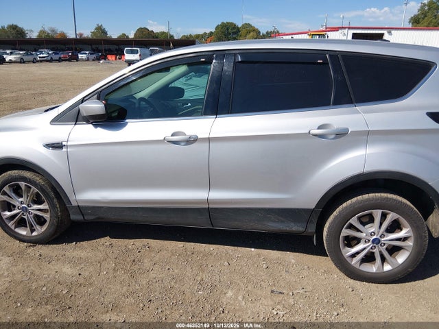 Продаж на аукціоні авто 2017 Ford Escape Se, vin: 1FMCU9GD0HUE68034, номер лоту: 46352149