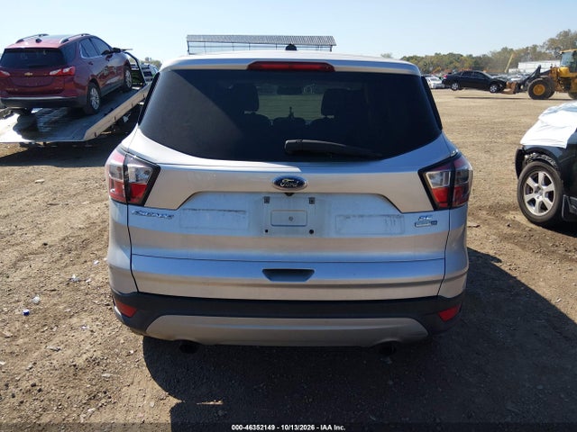 Продаж на аукціоні авто 2017 Ford Escape Se, vin: 1FMCU9GD0HUE68034, номер лоту: 46352149