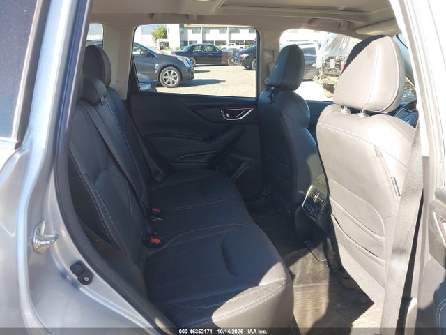 JF2SKAXC8MH465689 Subaru Forester Touring