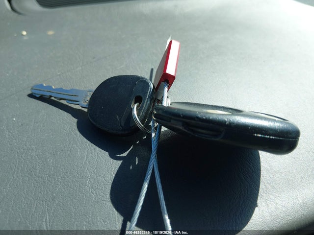 46352249 :رقم المزاد ، 1G6KD54Y34U253020 vin ، 2004 Cadillac Deville Standard مزاد بيع