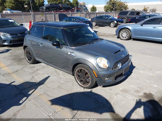 Продаж на аукціоні авто 2007 Mini Cooper S, vin: WMWMF73537TL89948, номер лоту: 46352310