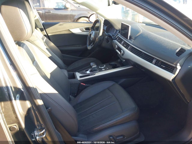 46352331 :رقم المزاد ، WAUGNAF45HN000801 vin ، 2017 Audi A4 2.0t Premium مزاد بيع