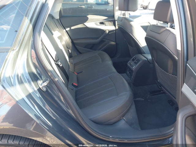 46352331 :رقم المزاد ، WAUGNAF45HN000801 vin ، 2017 Audi A4 2.0t Premium مزاد بيع