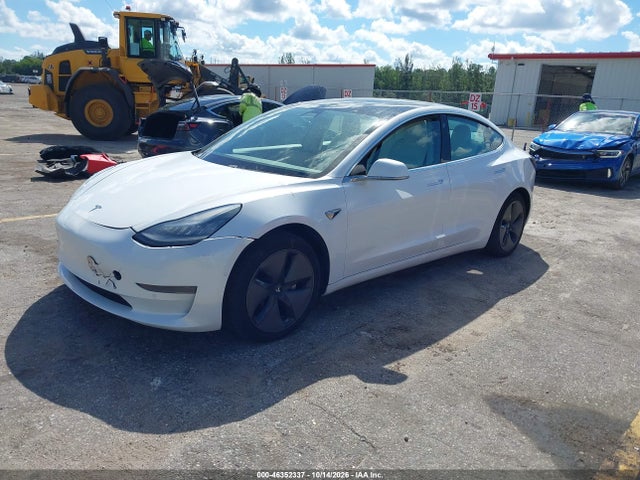 2020 Tesla Model 3 Standard Range Plus Rear-wheel Drive/standard Range Rear-wheel Drive მანქანა იყიდება აუქციონზე, vin: 5YJ3E1EA1LF718197, აუქციონის ნომერი: 46352337