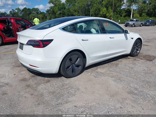 2020 Tesla Model 3 Standard Range Plus Rear-wheel Drive/standard Range Rear-wheel Drive მანქანა იყიდება აუქციონზე, vin: 5YJ3E1EA1LF718197, აუქციონის ნომერი: 46352337