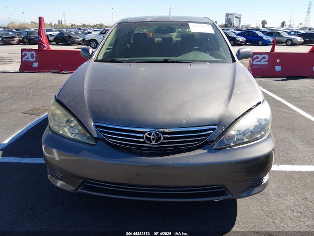 Продажа на аукционе авто 2005 Toyota Camry Le, vin: 4T1BE32K65U549465, номер лота: 46352350