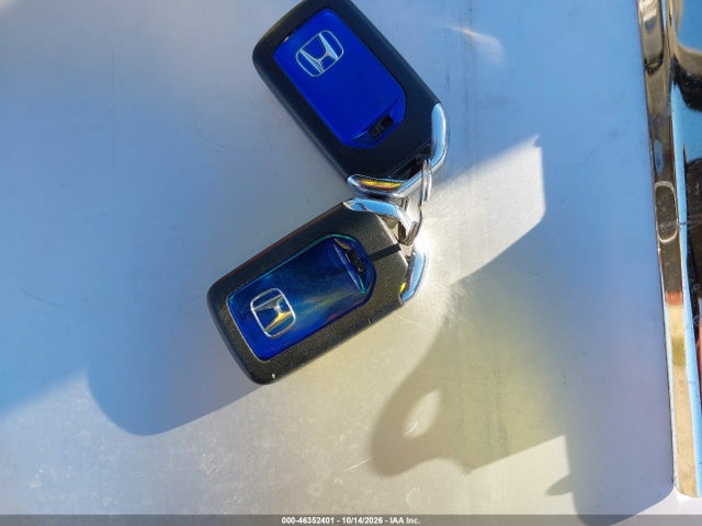 46352401 :رقم المزاد ، JHMCR6F34HC022566 vin ، 2017 Honda Accord Hybrid مزاد بيع