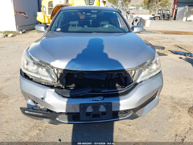 46352401 :رقم المزاد ، JHMCR6F34HC022566 vin ، 2017 Honda Accord Hybrid مزاد بيع