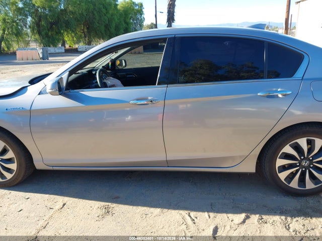 46352401 :رقم المزاد ، JHMCR6F34HC022566 vin ، 2017 Honda Accord Hybrid مزاد بيع