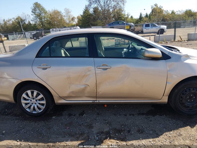 46352408 :رقم المزاد ، 2T1BU4EE2CC762314 vin ، 2012 Toyota Corolla Le مزاد بيع