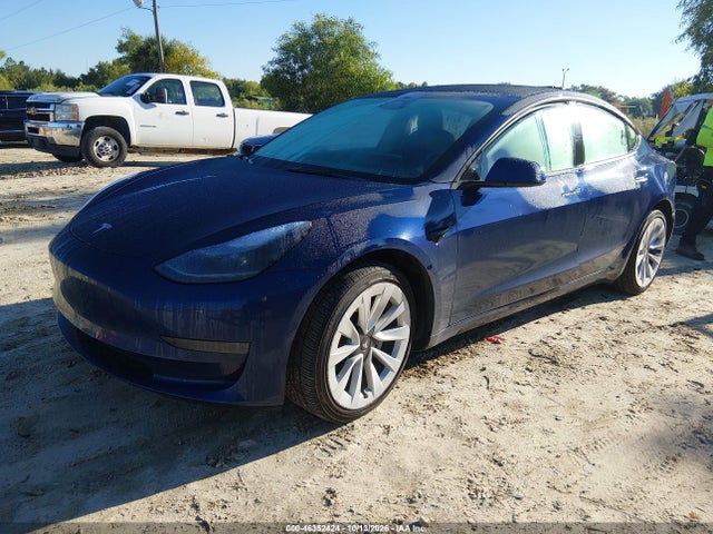 Tesla Model 3 Rear-wheel Drive 2022 5YJ3E1EA8NF188992 Image 2