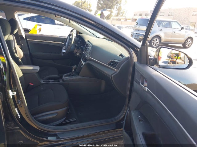 5NPD74LF7KH438900 Hyundai ELANTRA SE