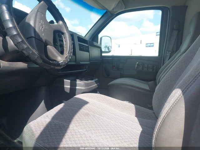 Продажа на аукционе авто 2003 Chevrolet Express, vin: 1GCHG39U331101876, номер лота: 46352442