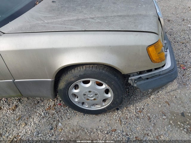 46352495 :رقم المزاد ، WDBEA34EXNB778486 vin ، 1992 Mercedes-benz 400 E مزاد بيع