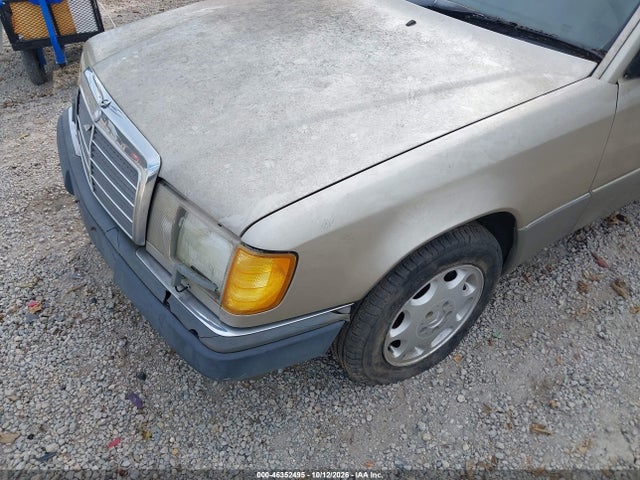 46352495 :رقم المزاد ، WDBEA34EXNB778486 vin ، 1992 Mercedes-benz 400 E مزاد بيع