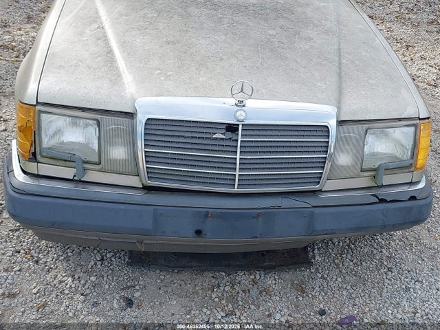 46352495 :رقم المزاد ، WDBEA34EXNB778486 vin ، 1992 Mercedes-benz 400 E مزاد بيع