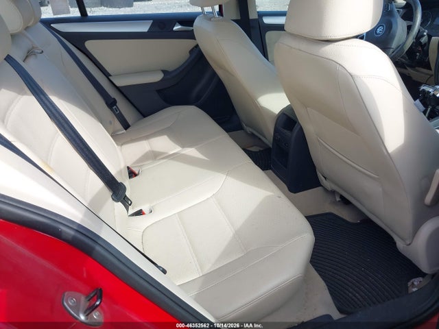 46352562 :رقم المزاد ، 3VWDP7AJ2DM423028 vin ، 2013 Volkswagen Jetta 2.5l Se مزاد بيع