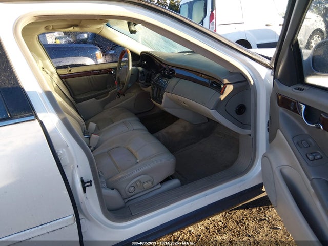 46352611 :رقم المزاد ، 1G6KE54Y1YU331779 vin ، 2000 Cadillac Deville Dhs مزاد بيع