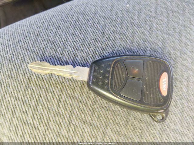 2004 Chrysler Town & Country Lx მანქანა იყიდება აუქციონზე, vin: 2C4GP44R24R571379, აუქციონის ნომერი: 46352656